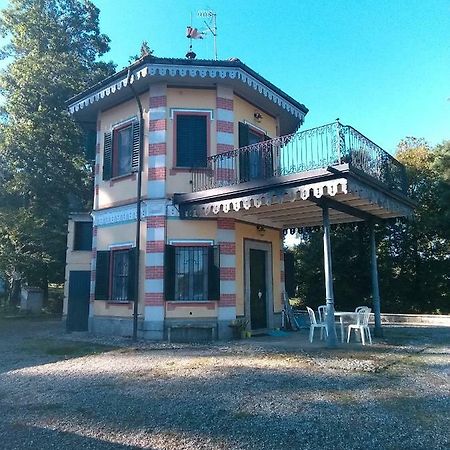 Agriturismo Villa Brugolta Lavena Ponte Tresa Dış mekan fotoğraf